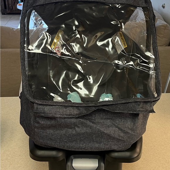 Universal Car Seat Rain Cover - Picture 2 of 5